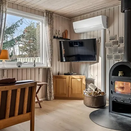 Karlotta - 2-2km From The Sea By Interhome Feriehus *