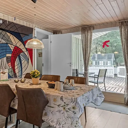 Karlotta - 2-2km From The Sea By Interhome *