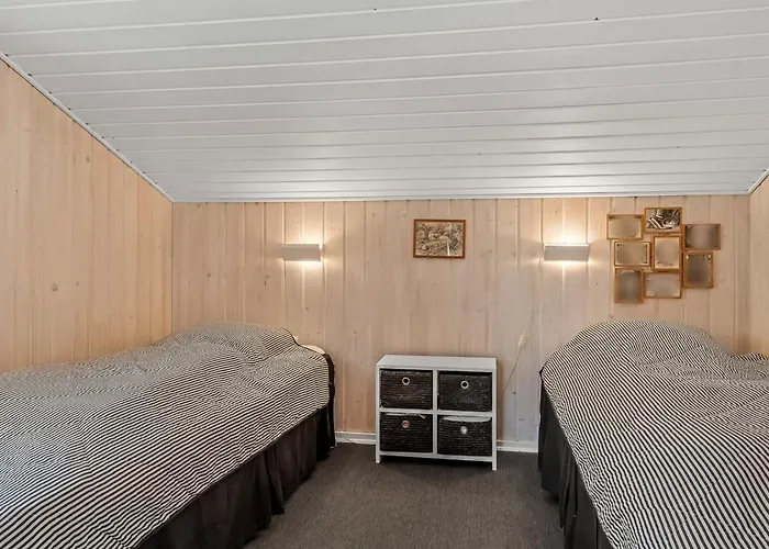 Karlotta - 2-2km From The Sea By Interhome Bolilmark