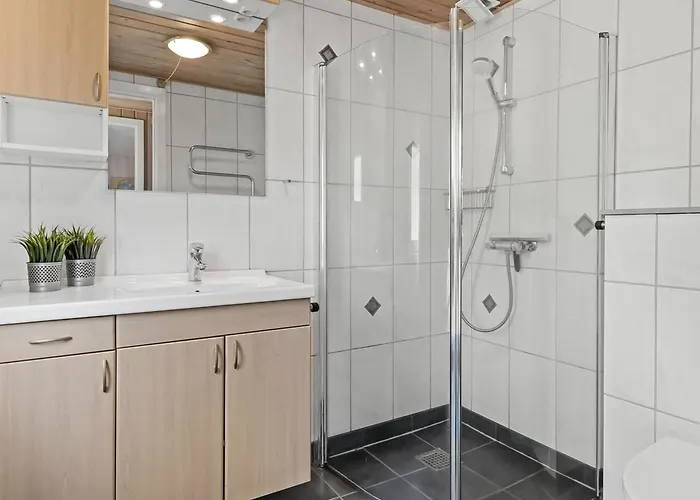 Karlotta - 2-2km From The Sea By Interhome